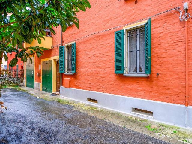 Appartamento in vendita a Bologna BO