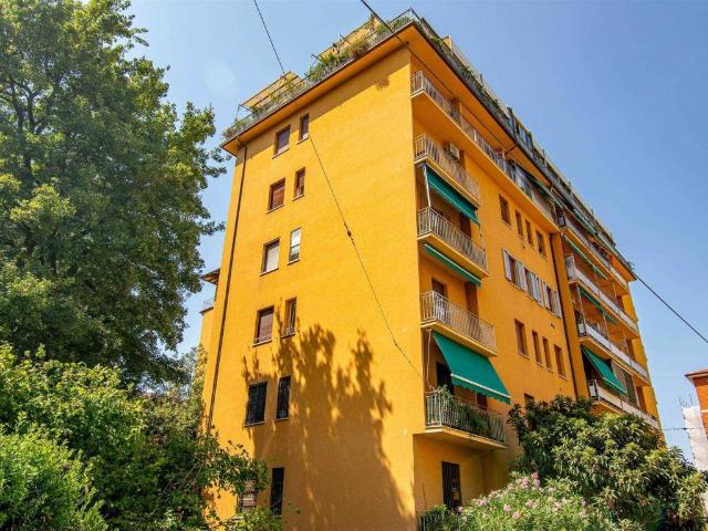 Appartamento in vendita a Bologna BO