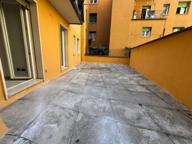 Appartamento in vendita a Bologna BO