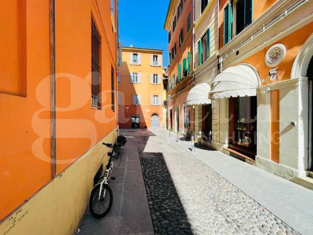 Appartamento in vendita a Bologna BO