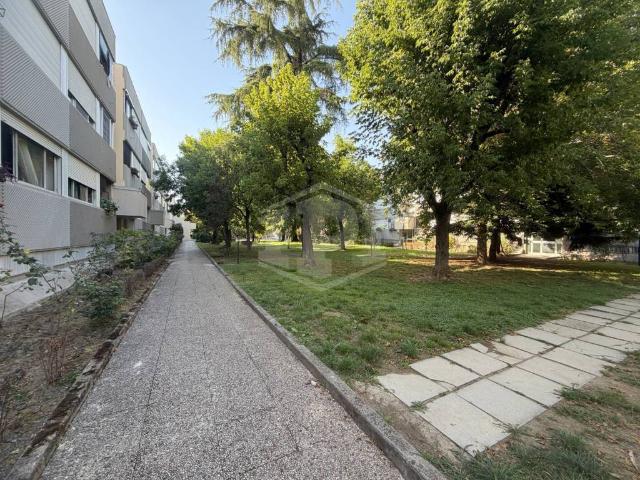 Appartamento in vendita a Bologna BO
