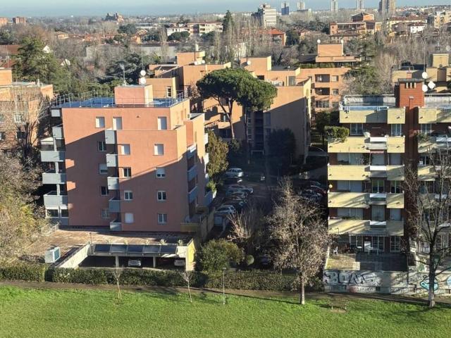 Appartamento in vendita a Bologna BO