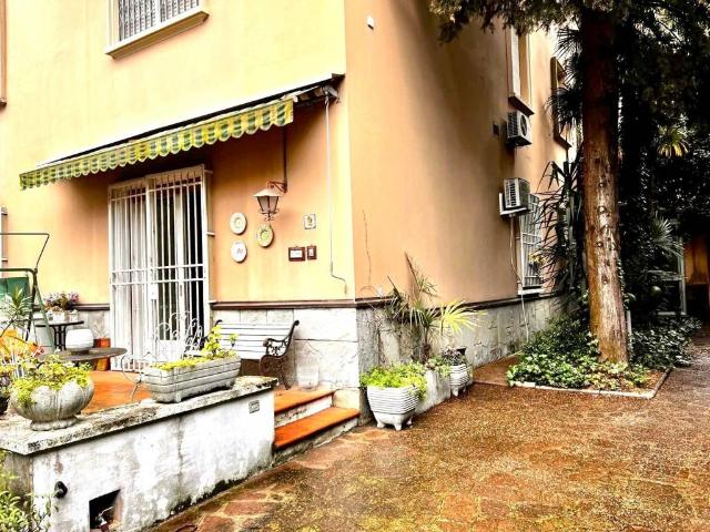 Appartamento in vendita a Bologna BO