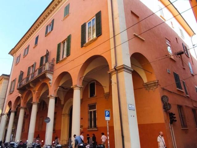 Appartamento in vendita a Bologna BO