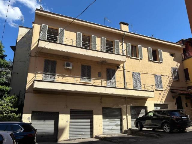 Appartamento in vendita a Bologna BO