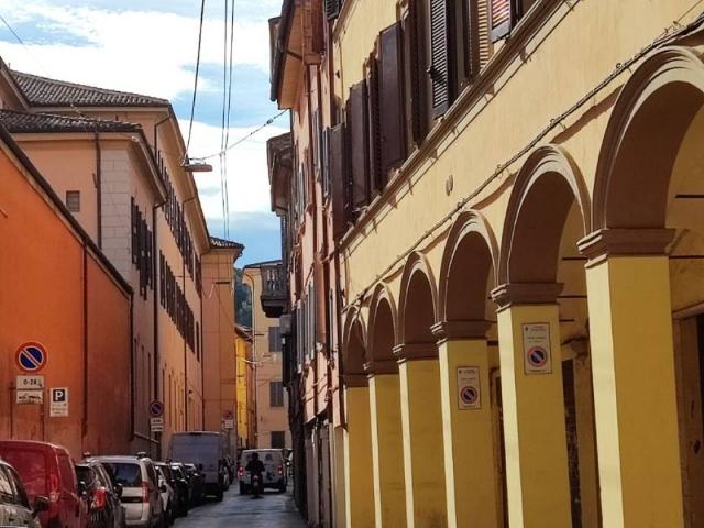 Appartamento in vendita a Bologna BO