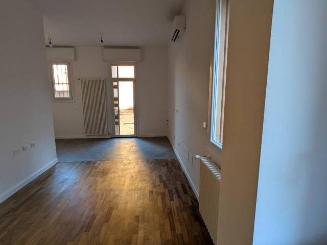 Appartamento in vendita a Bologna BO