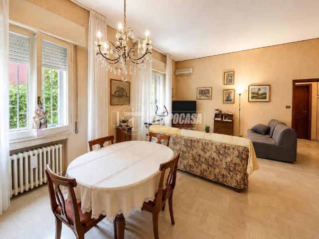Appartamento in vendita a Bologna BO