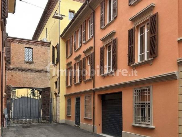 Appartamento in vendita a Bologna BO