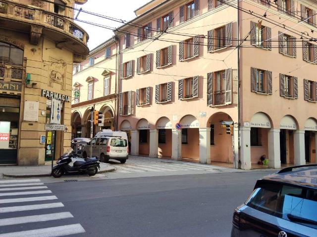 Appartamento in vendita a Bologna BO