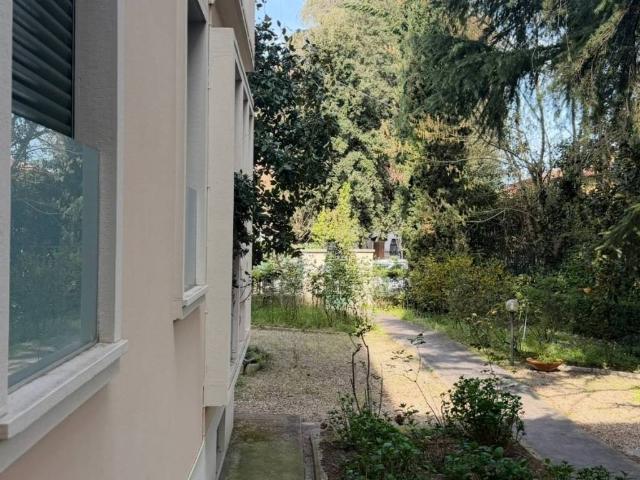 Appartamento in vendita a Bologna BO