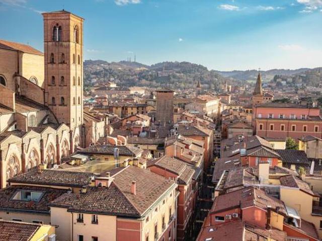 Appartamento in vendita a Bologna BO