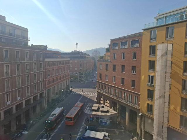 Appartamento in vendita a Bologna BO