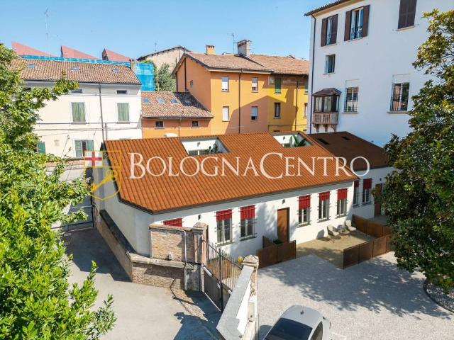 Appartamento in vendita a Bologna BO
