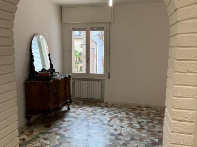 Appartamento in vendita a Bologna BO