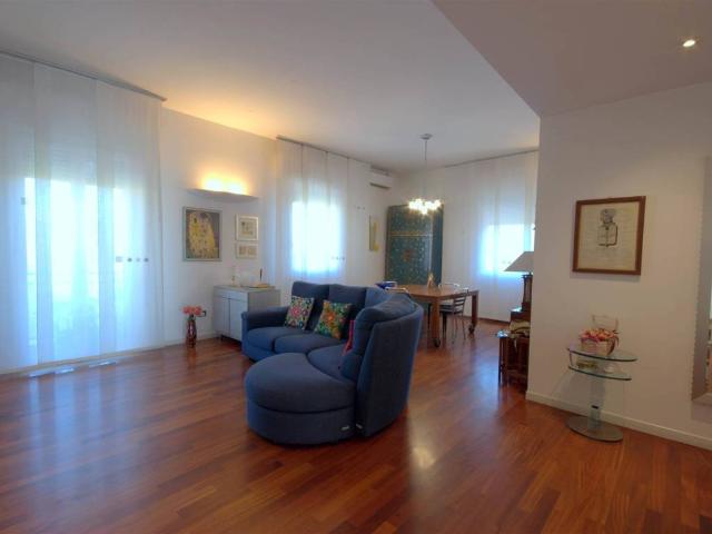 Appartamento in vendita a Bologna BO