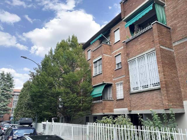 Appartamento in vendita a Bologna BO