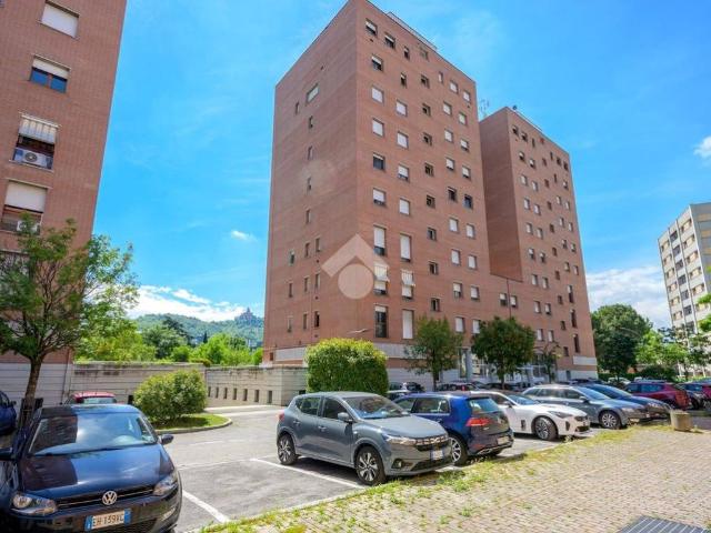 Appartamento in vendita a Bologna BO
