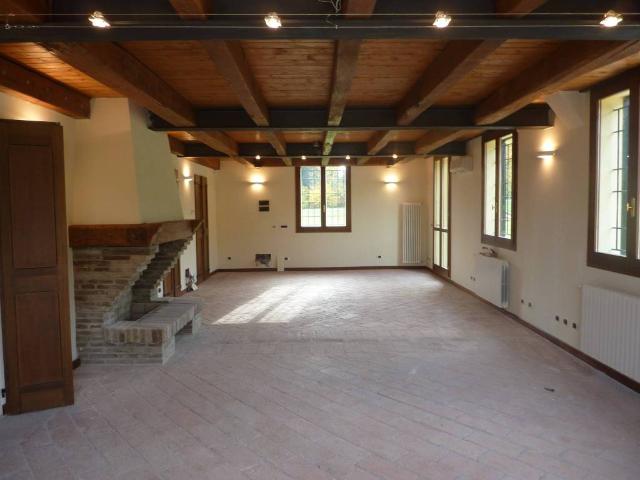 Appartamento in vendita a Bologna BO