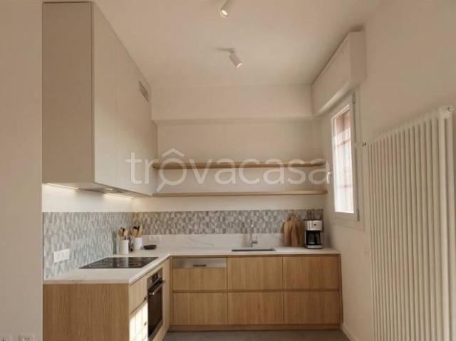 Appartamento in vendita a Bologna, Irnerio