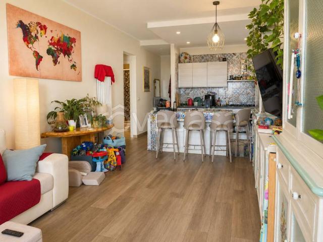 Appartamento in vendita a Bologna via degli Ortolani, 15, Savena