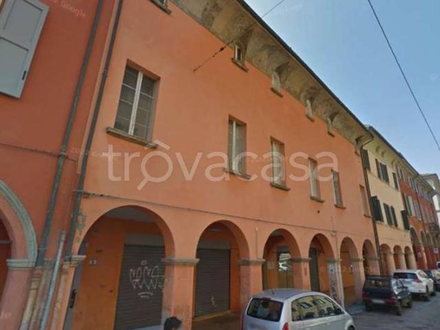 Appartamento in vendita a Bologna via Solferino, 9, Castiglione Tribunale