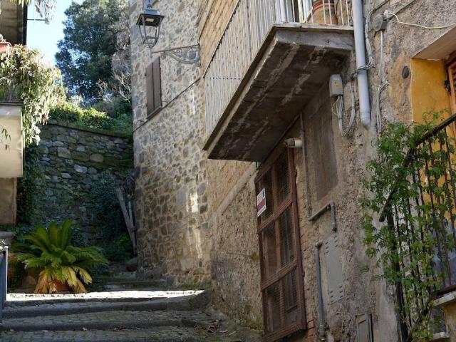 Appartamento in vendita a Bolsena VT