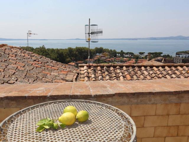 Appartamento in vendita a Bolsena VT