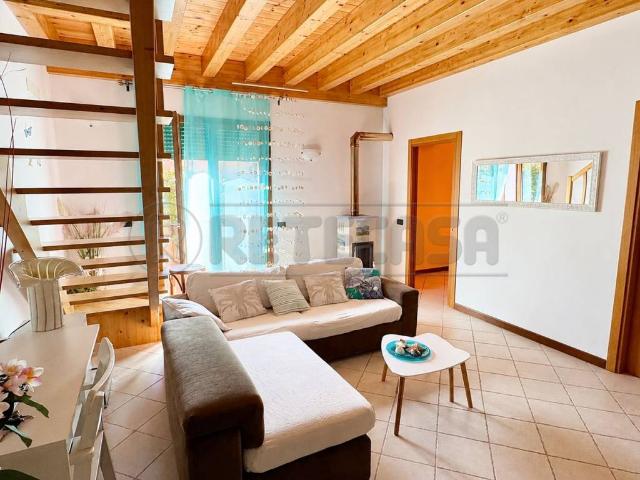 Appartamento in vendita a Bolzano Vicentino VI