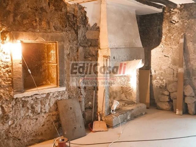 Appartamento in vendita a Bomarzo VT