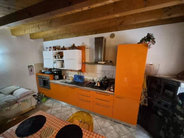 Appartamento in vendita a Bonate Sotto BG