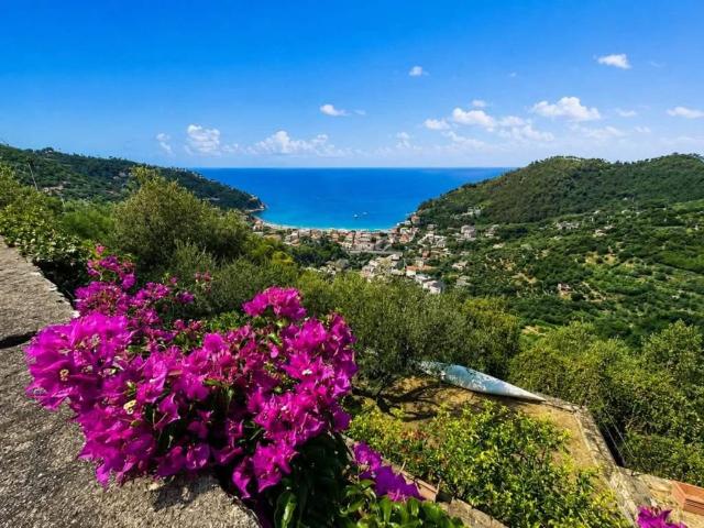 Appartamento in vendita a Bonassola SP