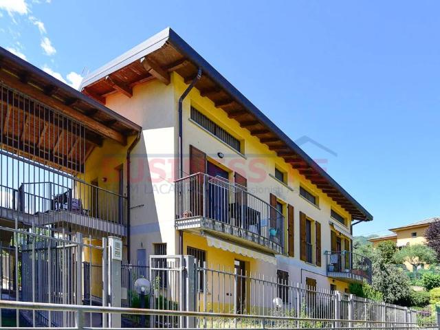 Appartamento in vendita a Bosisio Parini LC