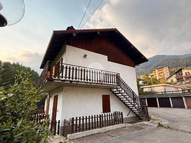 Appartamento in vendita a Borno BS