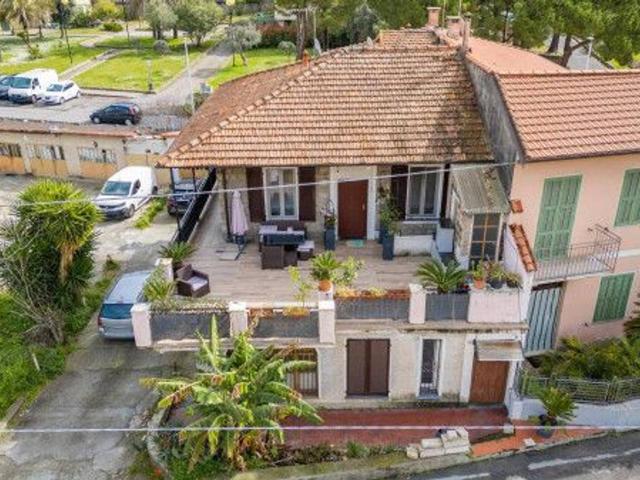 Appartamento in vendita a Bordighera