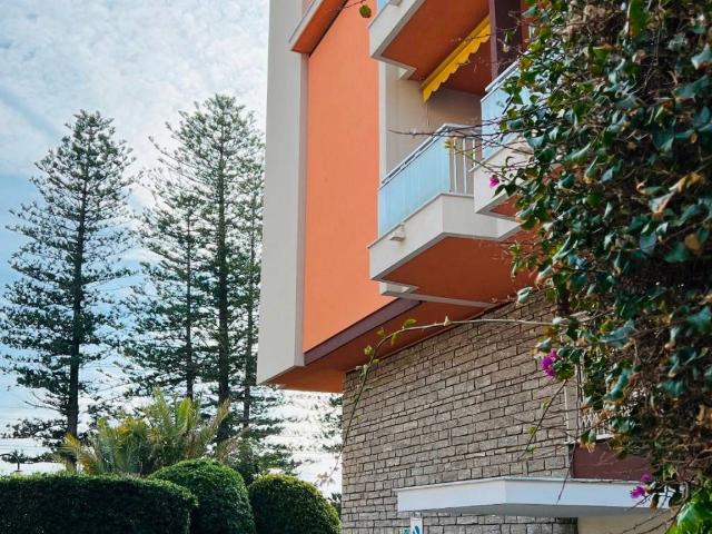 Appartamento in vendita a Bordighera IM