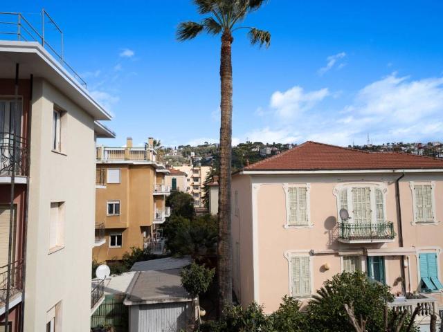 Appartamento in vendita a Bordighera IM