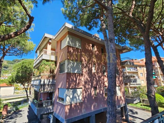 Appartamento in vendita a Bordighera IM