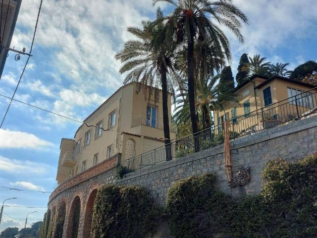 Appartamento in vendita a Bordighera IM