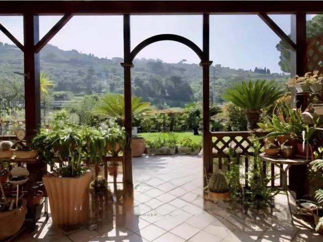 Appartamento in vendita a Bordighera IM