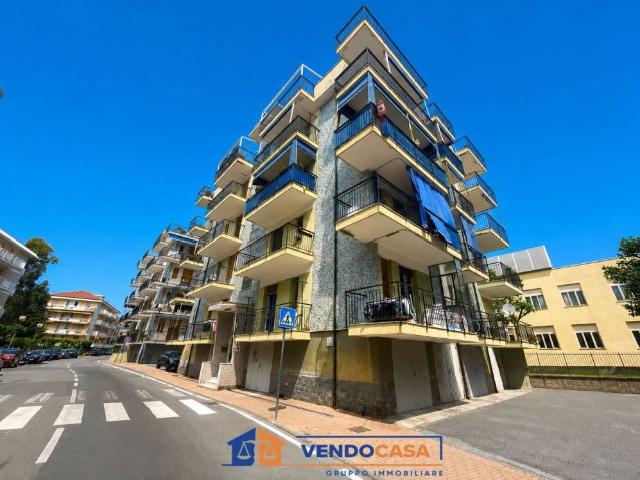 Appartamento in vendita a Borghetto Santo Spirito SV