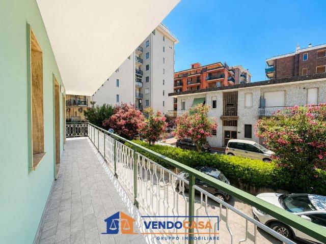 Appartamento in vendita a Borghetto Santo Spirito SV