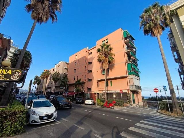 Appartamento in vendita a Borghetto Santo Spirito SV