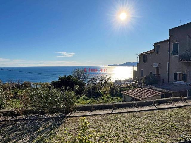 Appartamento in vendita a Borgio Verezzi SV