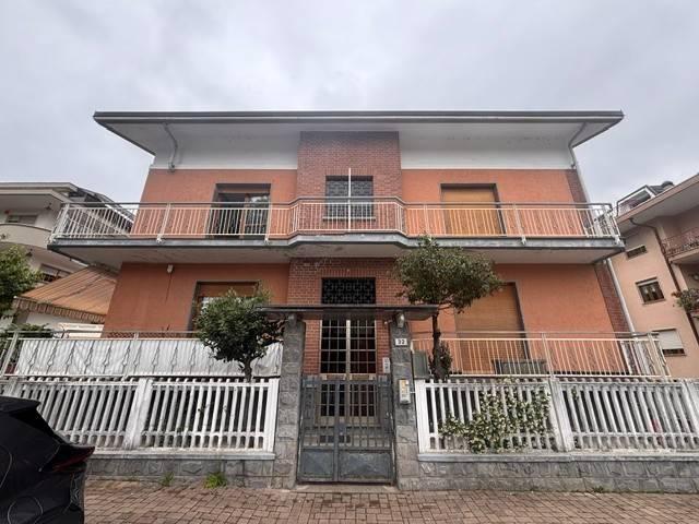 Appartamento in vendita a Borgo San Dalmazzo CN