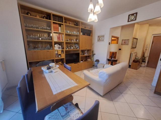 APPARTAMENTO in VENDITA a BORGO SAN LORENZO BORGO SAN LORENZO di 4 vani