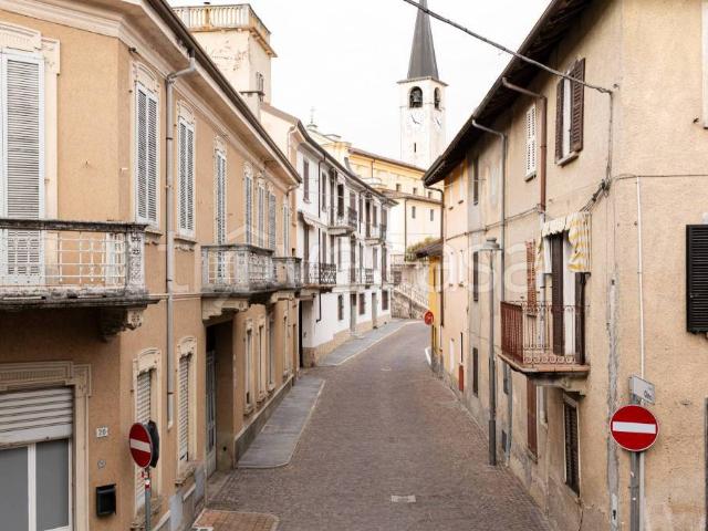 Appartamento in vendita a Borgo Ticino via Orgoglia, 41