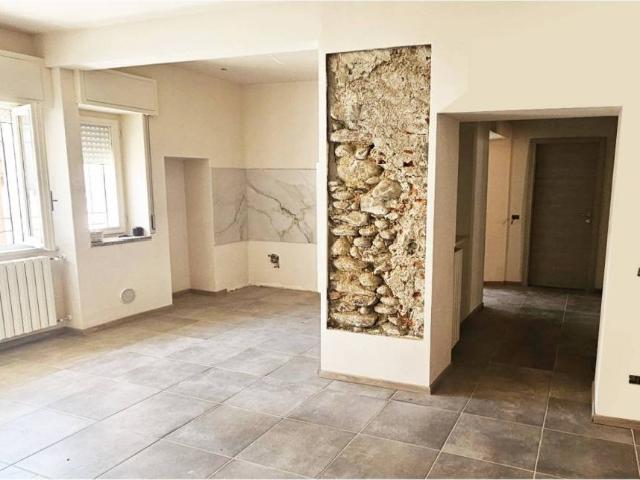 Appartamento in vendita a Borgo Ticino NO