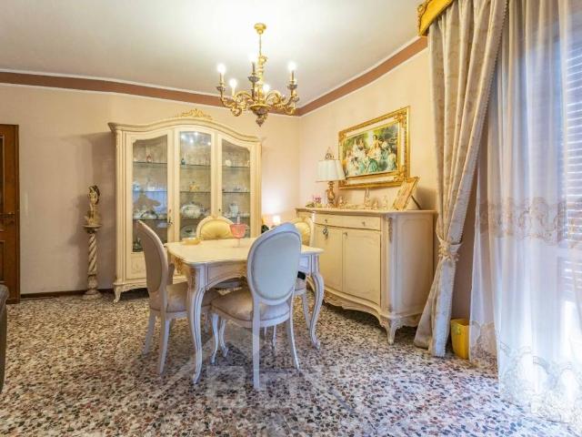 Appartamento in vendita a Borgomanero NO