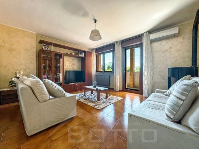 Appartamento in vendita a Borgomanero NO